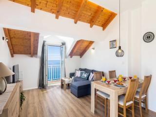 Apartment M&K - Two Bedroom Apartment with Balcony and Sea View - Mlini - 0