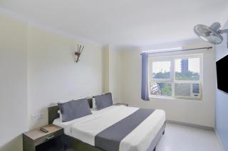 Collection O Green Park Residency 3 - 1