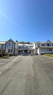 The Amara Inn - - 8