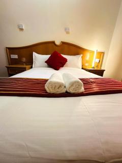 The Amara Inn - - 4