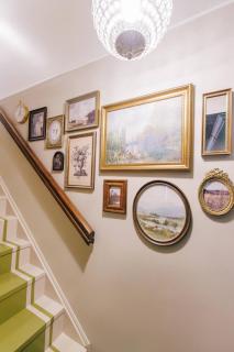 The Velvet Manor | OTR Deck+Parking, Sleeps 8! - 7