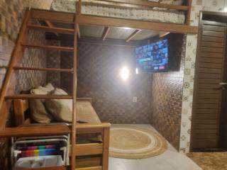 9 Micro casa pra 4 pessoas perto da praia com ar e garagem - 1