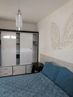 Apartamento com Piscina a 300m da praia de Canasvieiras em condominio residencial riviera - 4