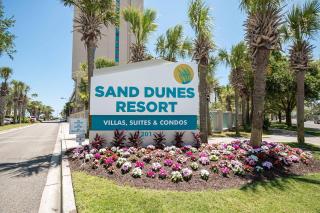 *SEE DOLPHINS FROM YOUR BALCONY*Queen Beds*Pools*Hot Tubs++*H232 - Myrtle Beach - 3
