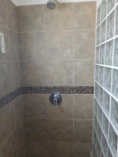 Bamboleo Inn - Ladyville - 9