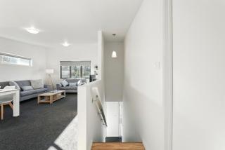 Spacious Modern Home - Lindisfarne - 0