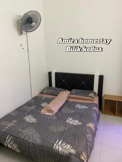 Amira homestay - 3