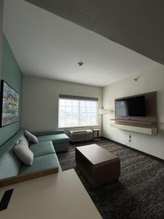 La Quinta by Wyndham Searcy - 1
