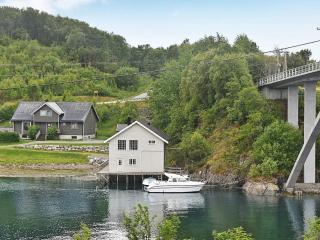 Holiday Home Lesundbrygga - Lesund - 6