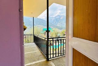 The Safal Stays- Dorms, Rooms and Cafe - 7