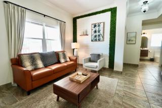 SōLE Suite #1-2 min to BEACH-Patio & Courtyard - Cocoa Beach - 2