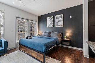 Luxurious 1BR King Suite in Midtown Charlotte - 2