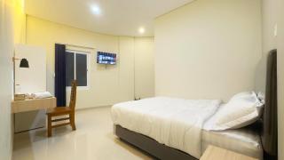Nganjuk Family Guest House - Nganjuk - 8