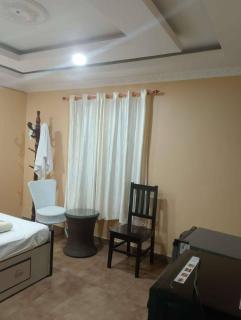 Radhey Studio Apartment - - 2