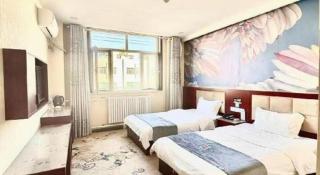 PAI Hotel Chengde Pingquan Central Square - Chengde - 7