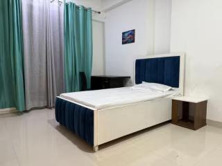 Skyswimstay - Greater Noida - 7