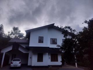 Varietyvilla Homestay - Kattappana - 4