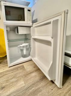 Micro Studio Apartment 10 Minutes Walk to University of Washington - 3