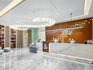 Lavande Hotel Xuchang Pangdonglai Hengdajinhui Plaza - 9