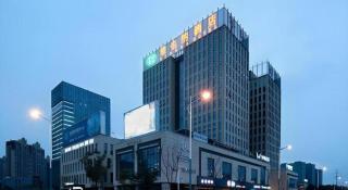 Vienna Hotel Jiangsu Zhangjiagang Passenger Terminal Station - Zhangjiagang - 1