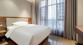 Borrman Hotel Baise High-speed Railway Station Hengning Plaza - 2