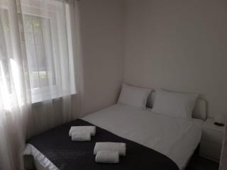 Apartment Split - 5