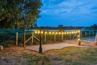 Lakeside ParadisePrivate Pool3 CottagesLawn - Talai - 3