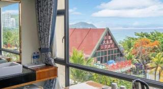 Sanya Luyi Sea View Hotel - Sanya - 3
