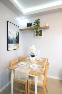 Urban Oasis with Skyline View - 2