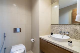 Modern 2BR in the heart of Downtown Dubai - 8