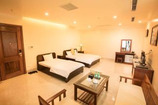 Lakeside Hotel Nam Dinh - 1
