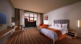 Holiday Inn Express Yangzhou City Center By IHG - Yangzhou - 1