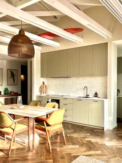 Sunbird Suite by Stay Noosa - 4
