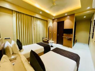 Saltstayz Premier - Sector 50 & Golf Course Ext Road - Gurgaon - 3