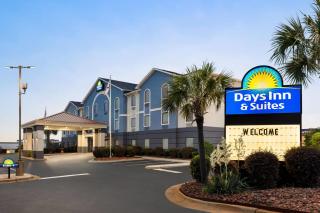Days Inn & Suites by Wyndham Prattville-Montgomery - Prattville - 7