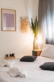 Dolce Vita Luxury Suite Larisa 2nd Floor - Larisa - 1