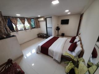 Agrawal stay couple friendly - Mumbai - 0