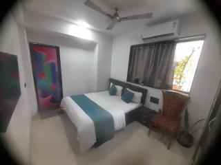 Agrawal stay couple friendly - Mumbai - 4