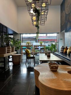 MORE Patong Hotel - Patong - 4