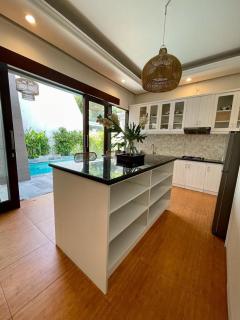 Villa Aura 3 Bedroom in Seminyak, near the beach - Seminyak - 8