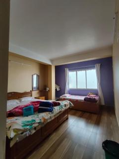 Shriniz Hotel - Lava - 3