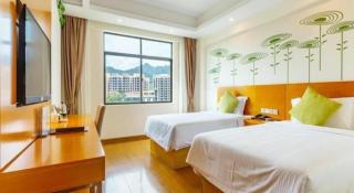 GreenTree Alliance Sanya Jiyang District Yalongwan Road Hotel - Sanya - 9