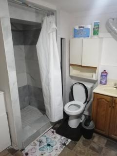 Entire Studio Basement Apartment in Brampton - Brampton - 1