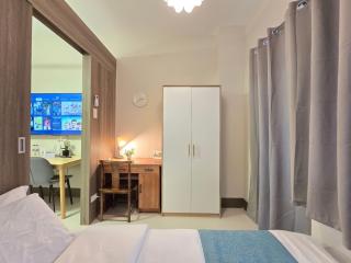 1BR Condotel w Balcony at FAME Residences #FM62-1 - Manila - 1