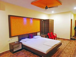 Siddika Hotel - Rānībennur - 7