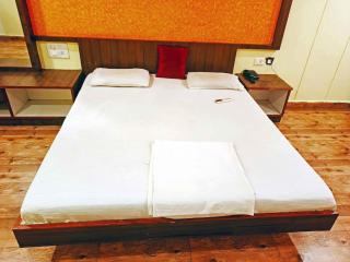 Siddika Hotel - Rānībennur - 5