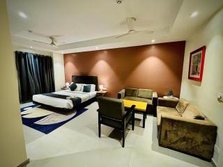 Hotel Grand Arcasia - Ghaziabad - 0