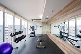 Beachside Chic Coastal Hideaway with Pool, Gym & View - 5