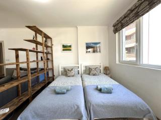 Cosy 2-bedroom apartment near the ski road Bansko - Bansko - 2