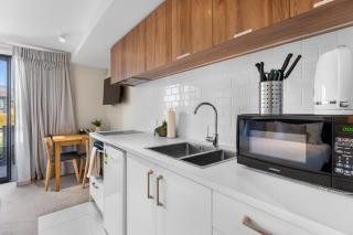 Queenstown Studio, 5mins to Airport, Self Check-in, WIFI, Walk to Shopping Centre - Queenstown - 8